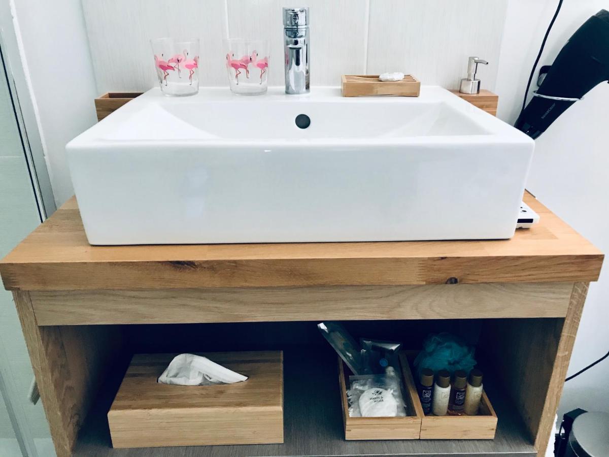 Guesthouse La Costiere - Logements Independants - Espace Piscine Jacuzzi Lunel  Buitenkant foto