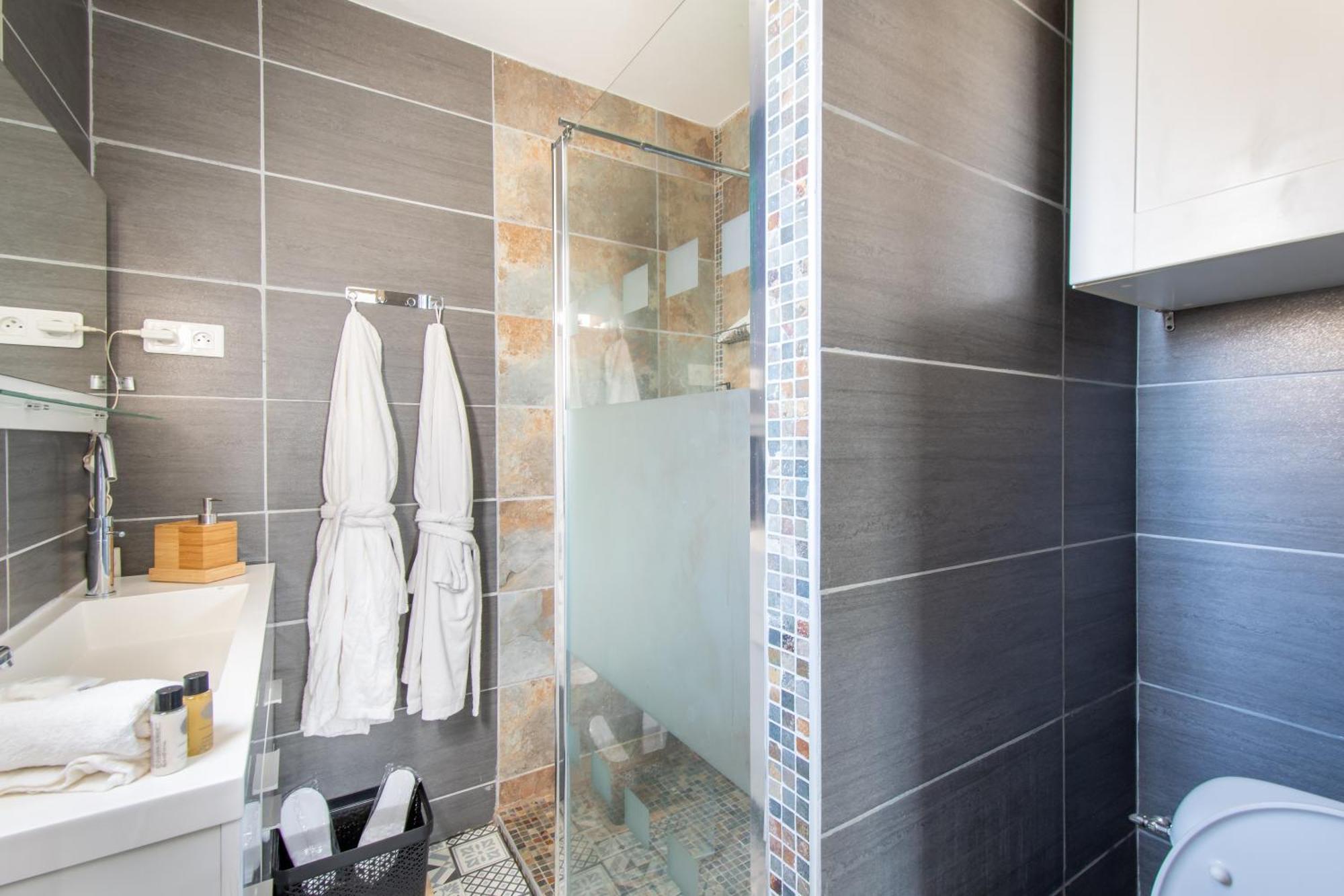 Guesthouse La Costiere - Logements Independants - Espace Piscine Jacuzzi Lunel  Buitenkant foto