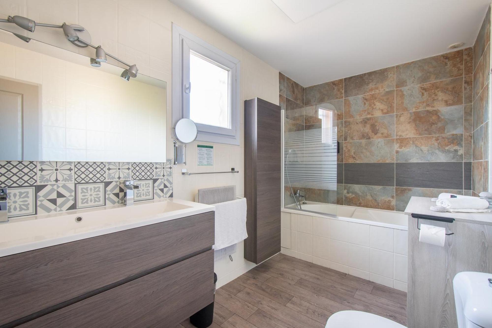 Guesthouse La Costiere - Logements Independants - Espace Piscine Jacuzzi Lunel  Buitenkant foto