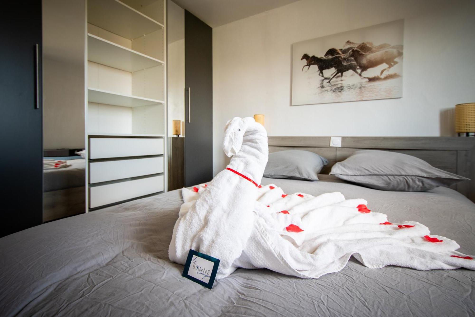 Guesthouse La Costiere - Logements Independants - Espace Piscine Jacuzzi Lunel  Buitenkant foto