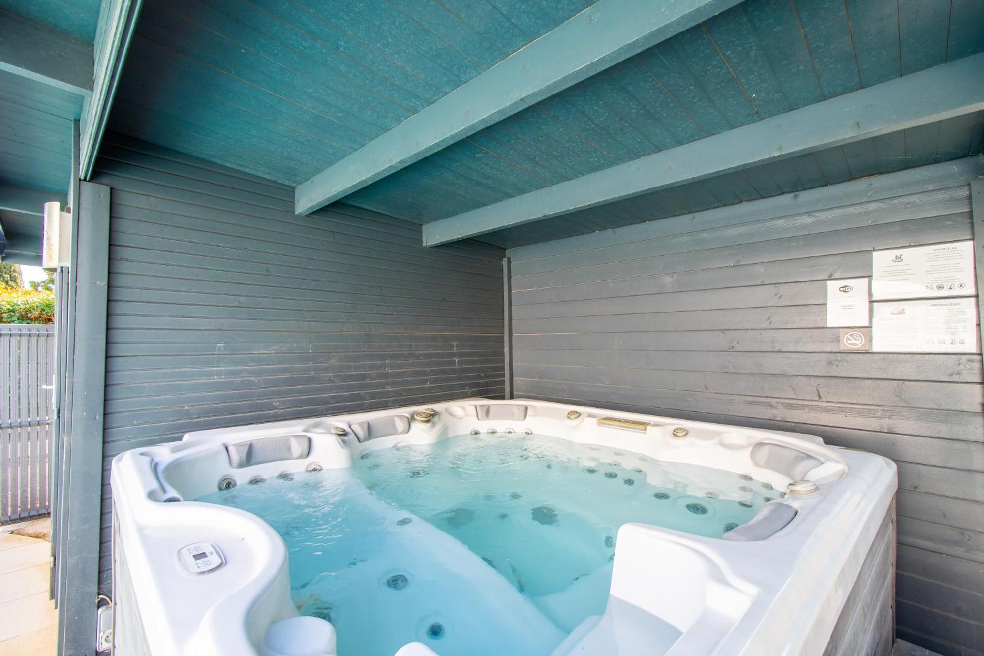 Guesthouse La Costiere - Logements Independants - Espace Piscine Jacuzzi Lunel  Buitenkant foto